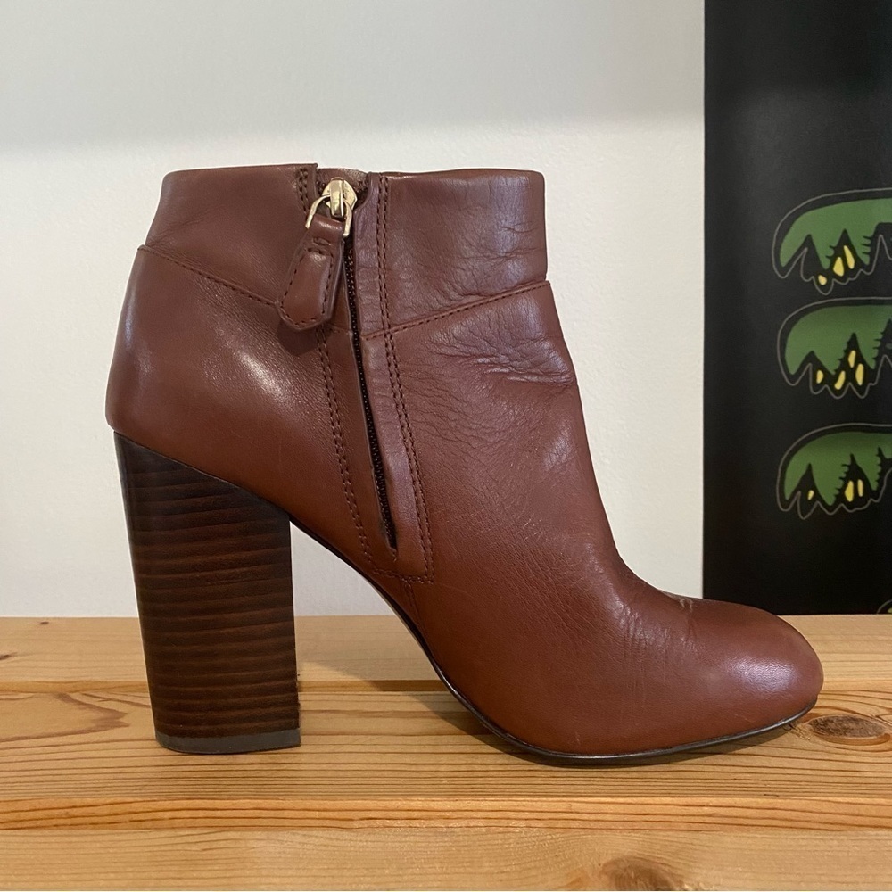 Tory Burch Brown Leather Fulton Zip Ankle Boots Booties 10 - Picture 5 of 16